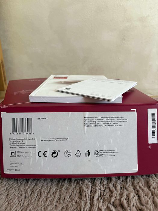 Epilator IPL PHILIPS Lumea Prestige Seria 8000 BRI947/00