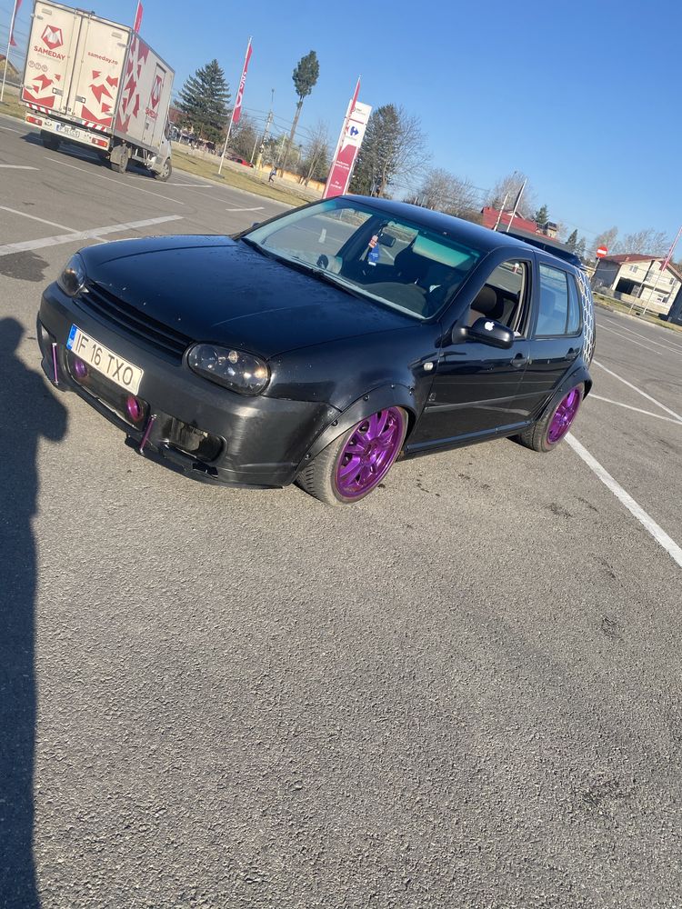 Vand sau schimb golf 4