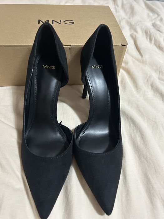 Черни токчета Mango