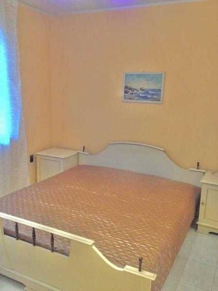 Дава се под наем Двустаен апартамент в Бургас, Лазур - 67 кв.м за 357 € - Снимка #3