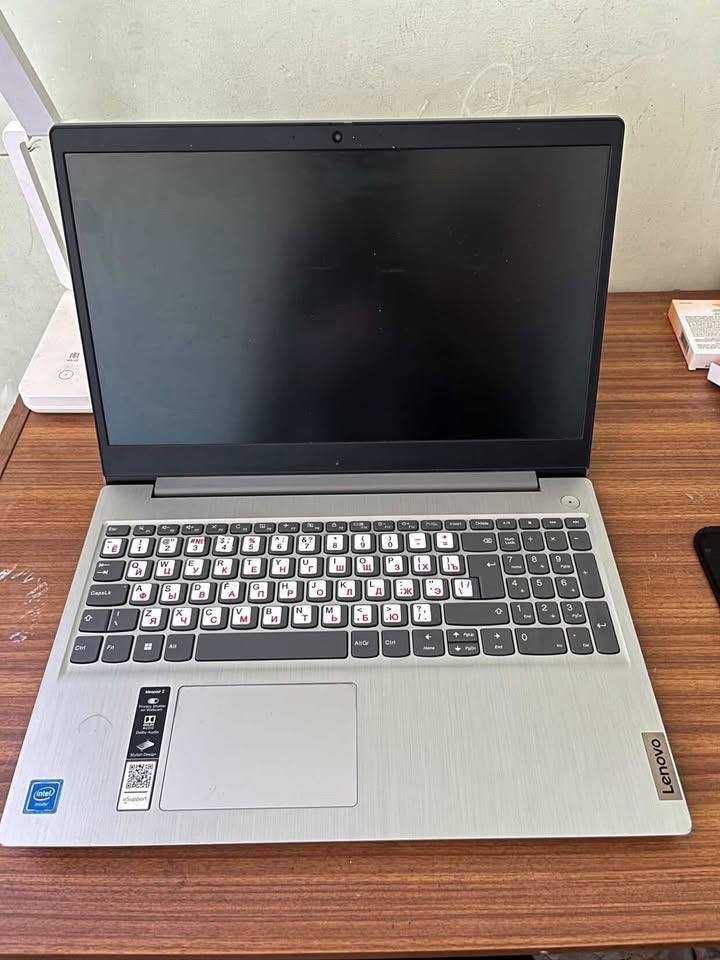 Lenovo noutbook. holati ideal
