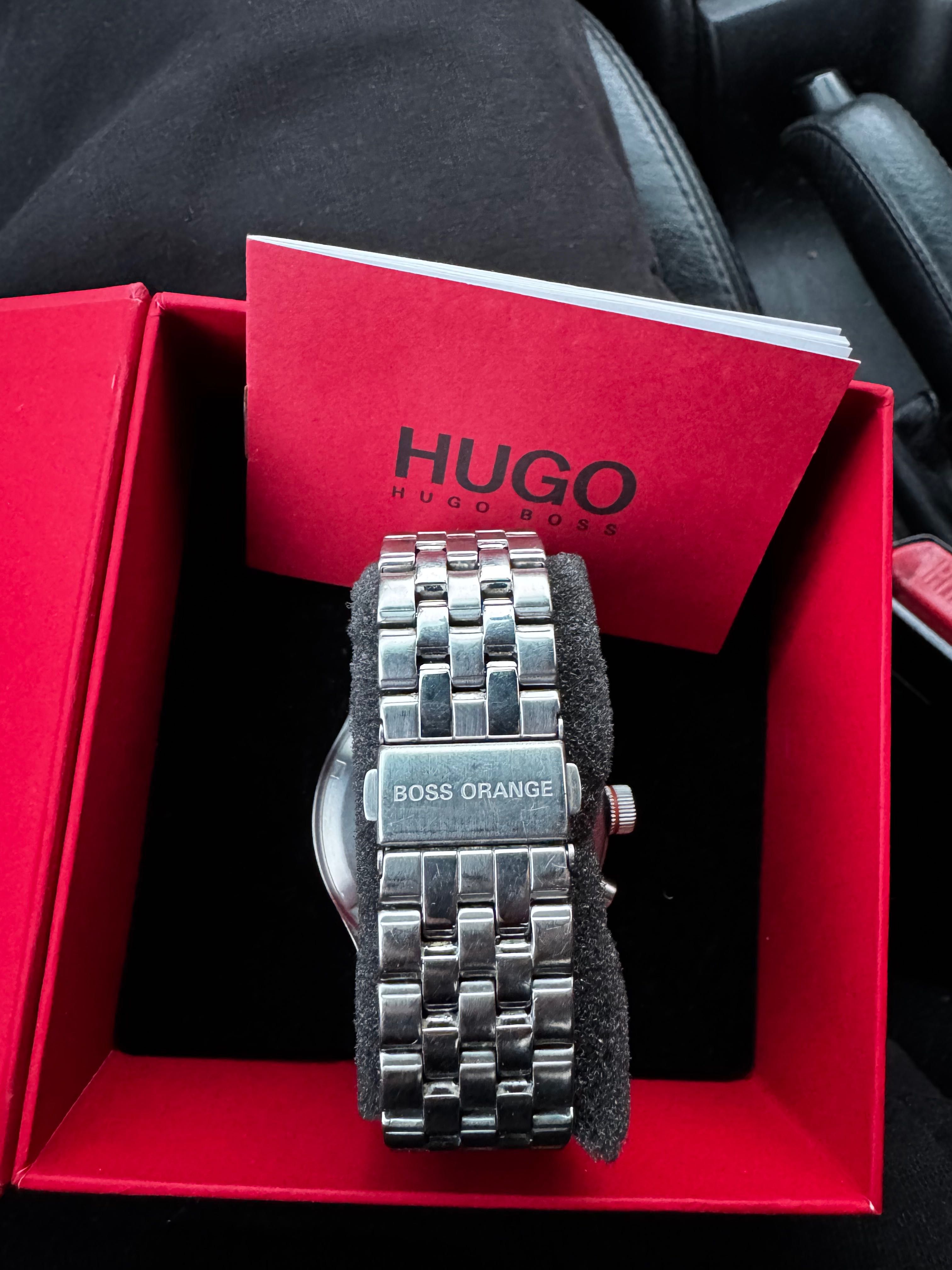 Часовник Hugo Boss
