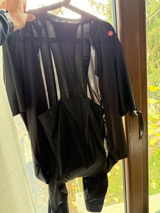 Продавам колело Specialized + аксесоари + екип