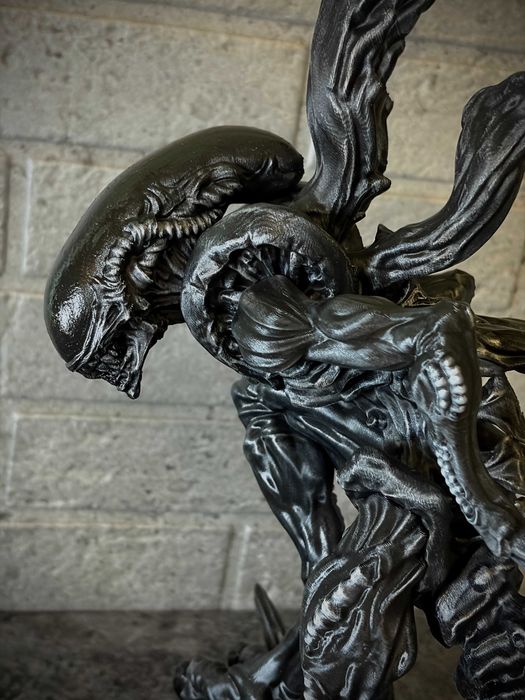 Figurină Alien (Xenomorph) – 40 cm, vopsită manual