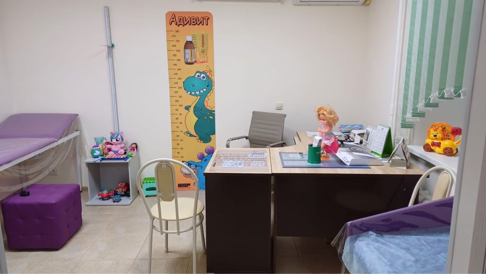 Детский врач, педиатр