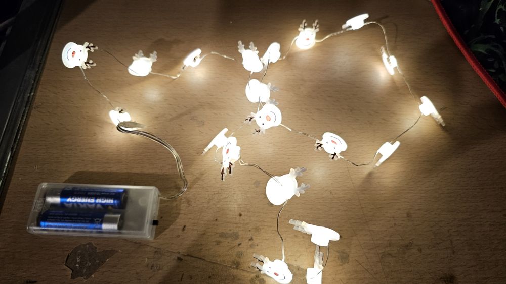 Instalatii de Craciun LED cu baterii