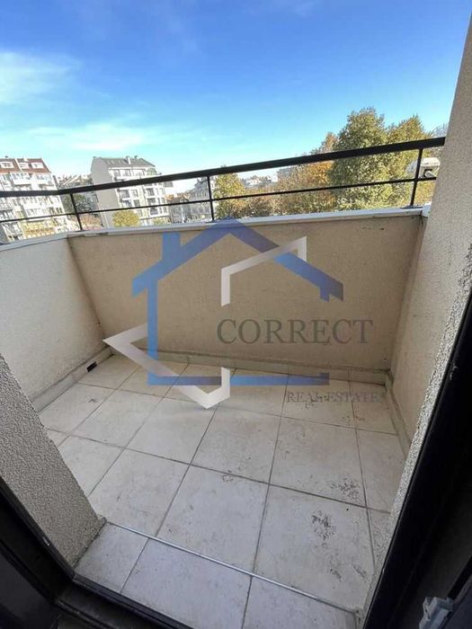 Дава се под наем Двустаен апартамент в Варна, Колхозен пазар - 60 кв.м за 306 € - Снимка #4