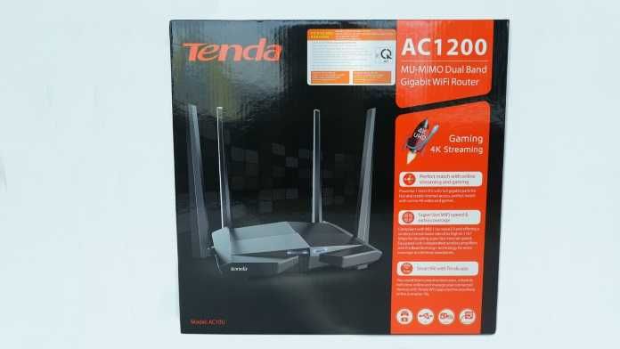 Router Wireless Tenda AC10U Gigabit AC1200 port USB 4 antene Sigilat