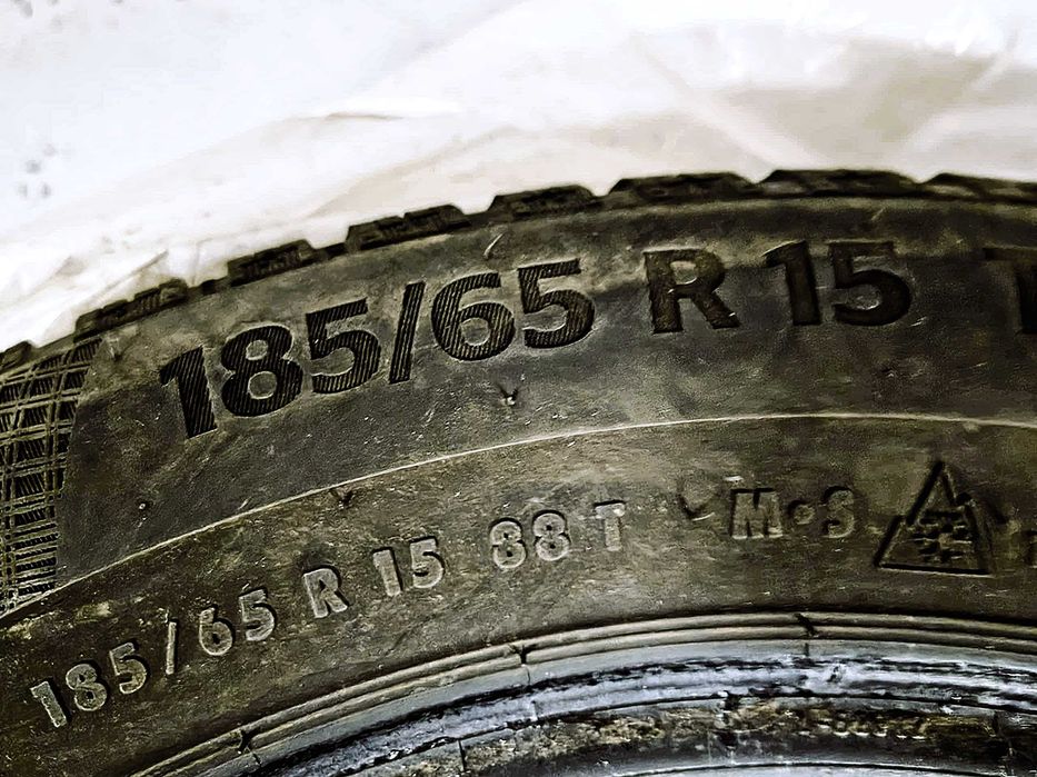 Гуми CONTINENTAL 185/60R15 84T TS860 WinterContact