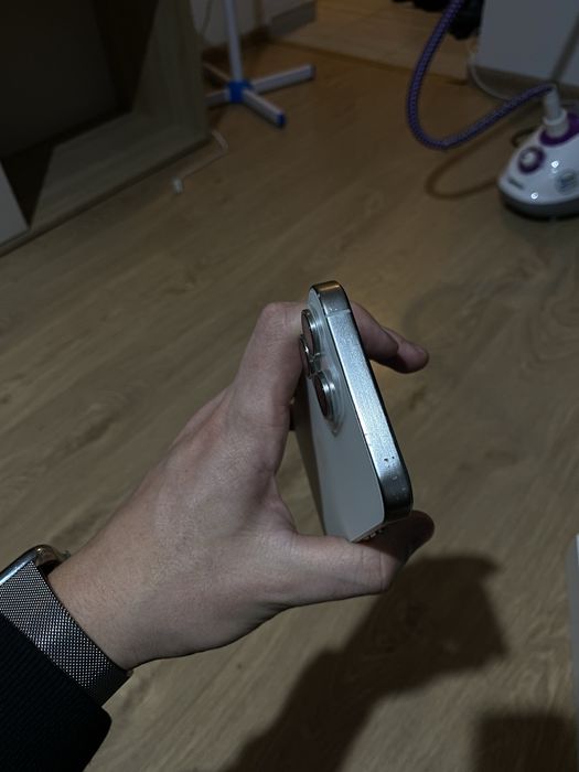 iPhone 15 Pro Max 256 Silver Titanium 87% Bateria