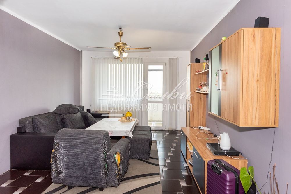 МНОГОСТАЕН апартамент с ТРИ спални - кв. Тракия !