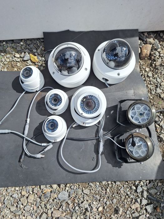 Server + 6camere hikvision + 4 hard-disk de 4T