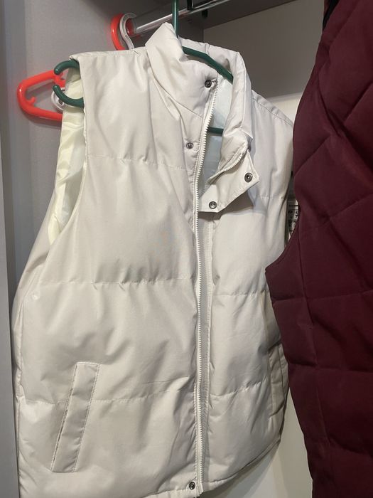 Продам жилетку в зорошем качестве