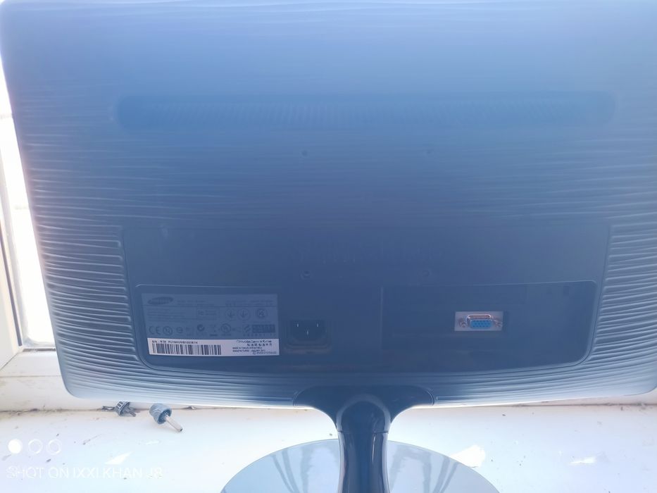 Самсунг мониторы 19-дық