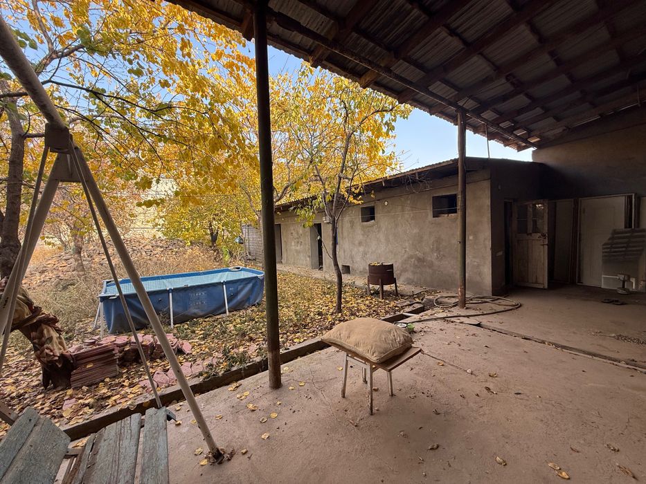 Продаётся дом в Мирзо-Улугбекском районе