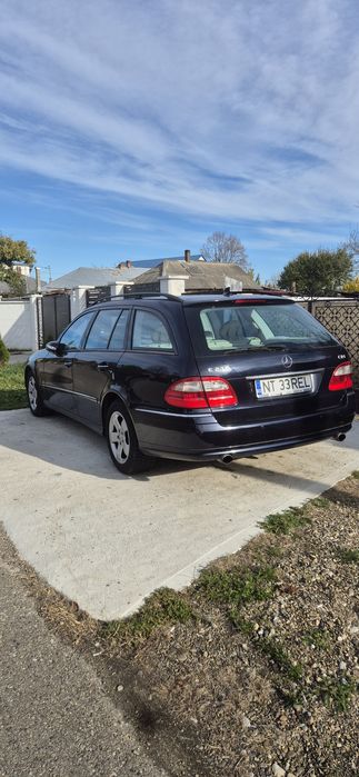 Mercedes Benz E 270