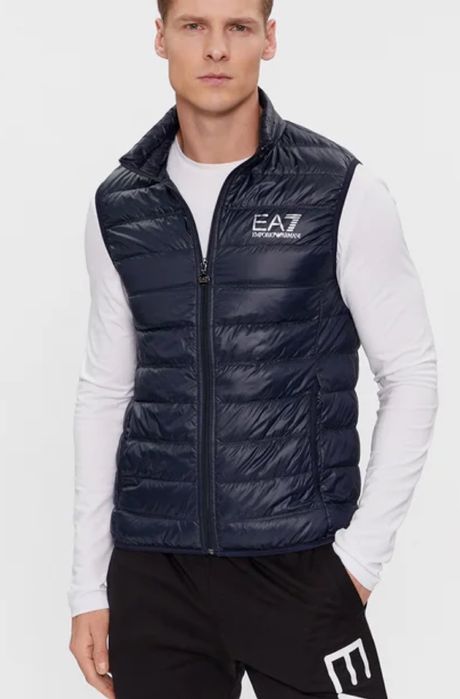 Emporio armani елек