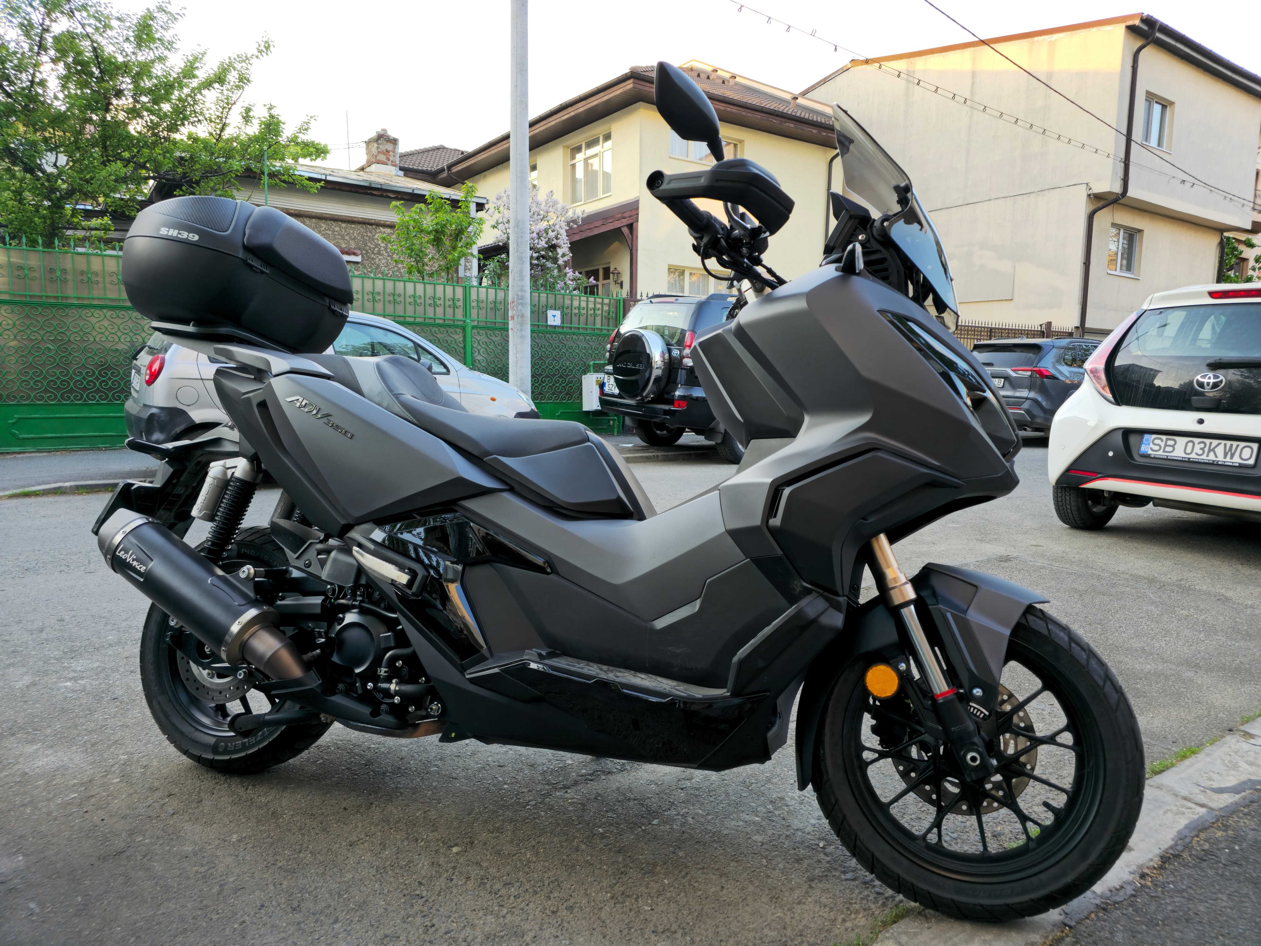 Honda ADV 350 cc