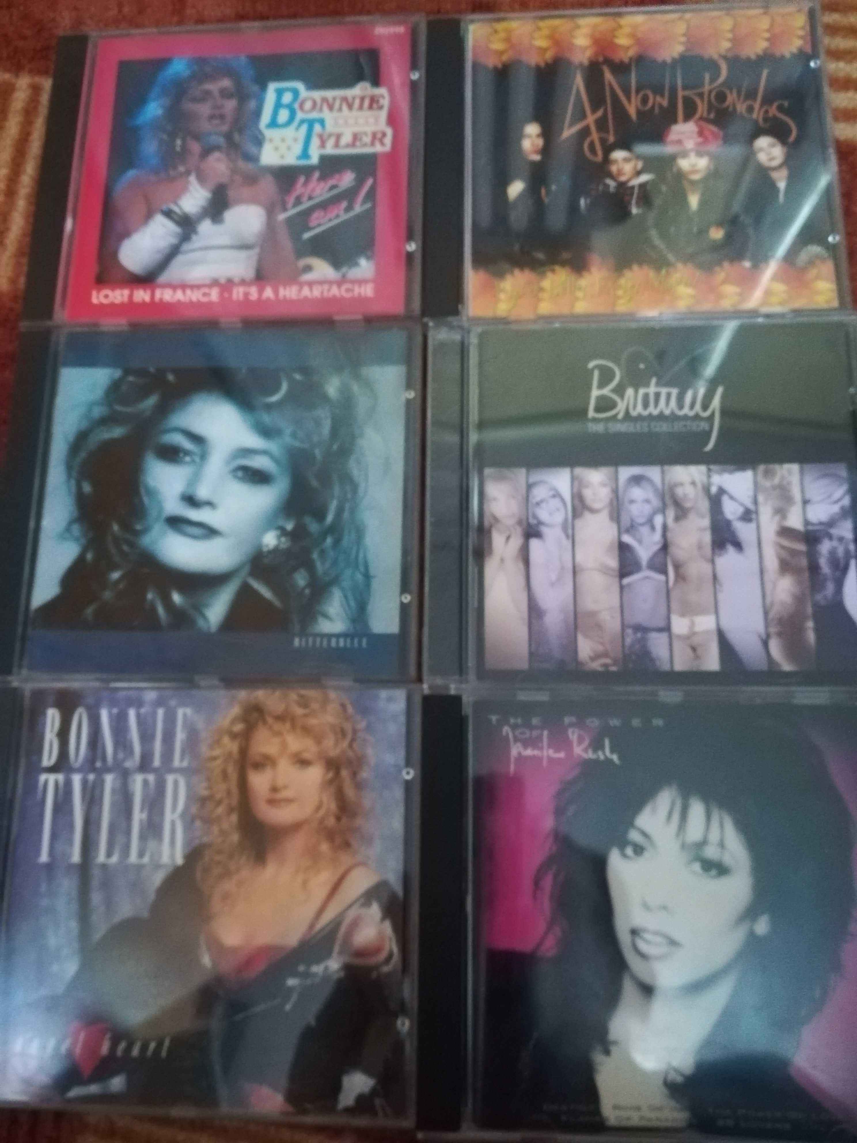 Diferite cd in stare buna