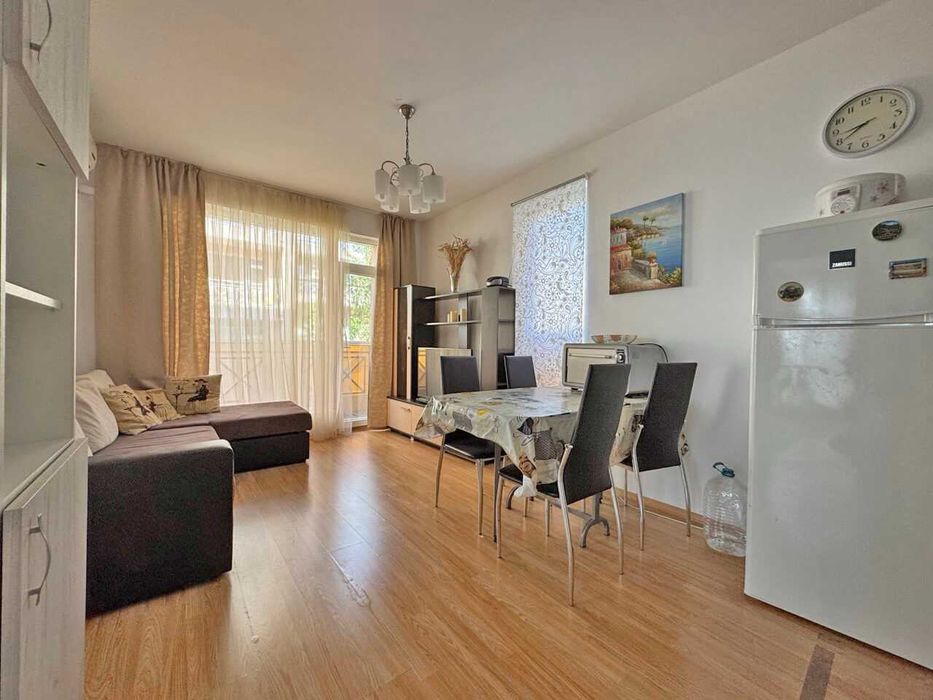 Продава се Тристаен апартамент в к.к. Слънчев бряг - 77 кв.м за 825 €/кв.м - Снимка #2