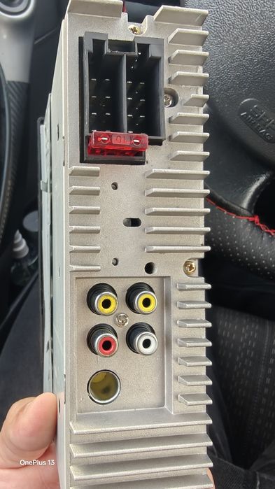 Vand casetofon auto Pni Clementine cu display mare