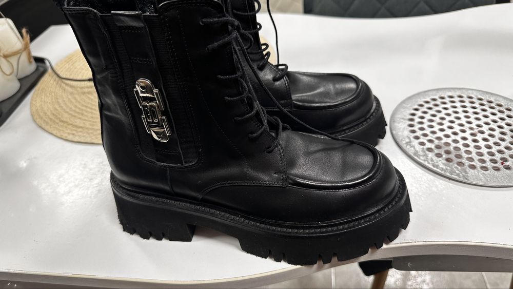 Високи боти естествена кожа