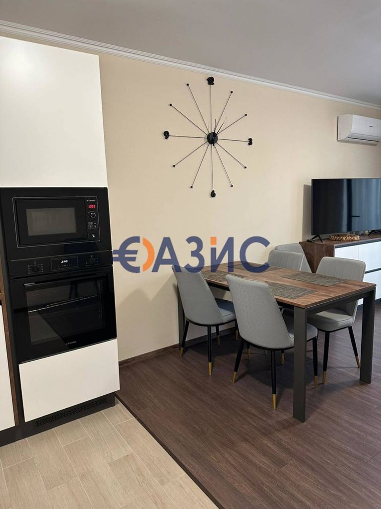 Продава се Тристаен апартамент в Несебър - 120 кв.м за 3500 €/кв.м - Снимка #8
