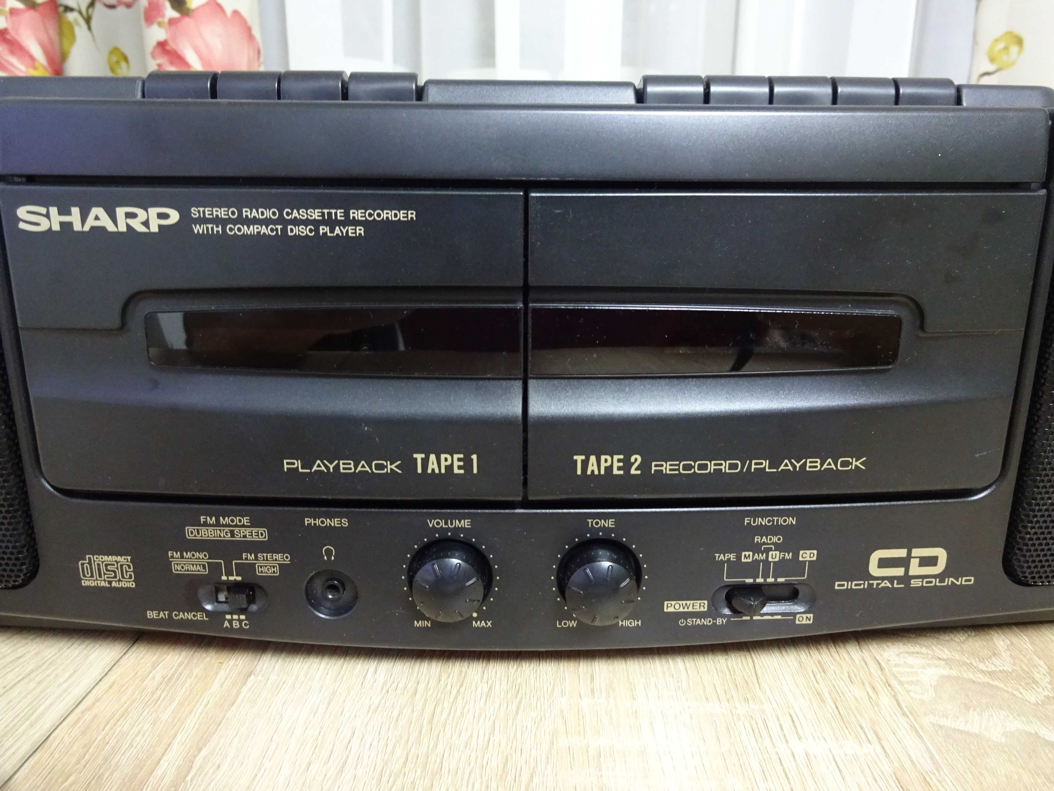 Radio-casetofon cu CD Sharp