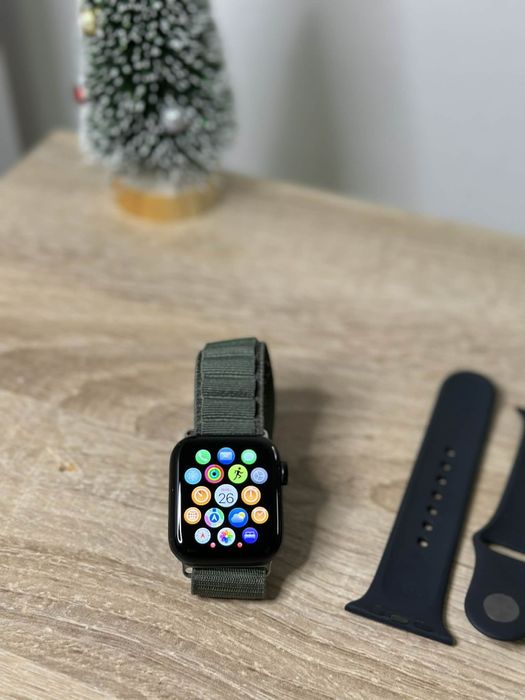 Apple Watch Se gen 2 GPS black 95% ca nou 40mm
