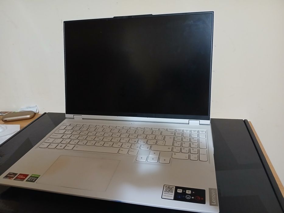 Лаптоп Lenovo Legion 5 Pro с проблем
