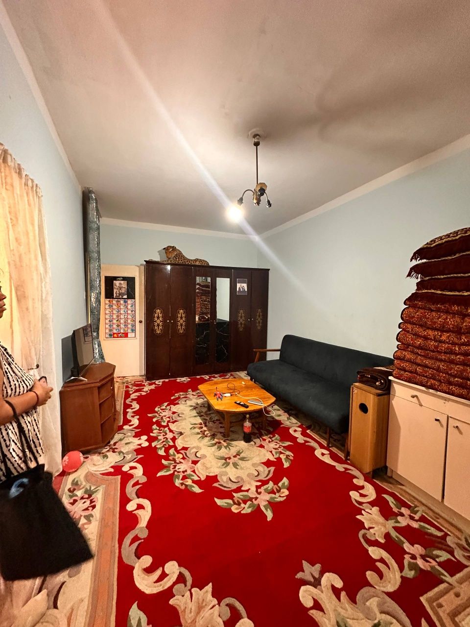 Продаю 2х  ком кв-ру М-в Панельный Оханграбо
