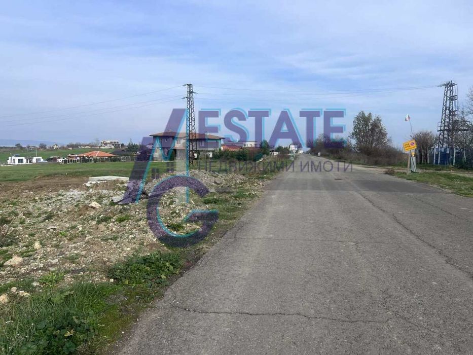 Ем Джи Естейт продава парцел в близост до с.Лозенец, до регулация.