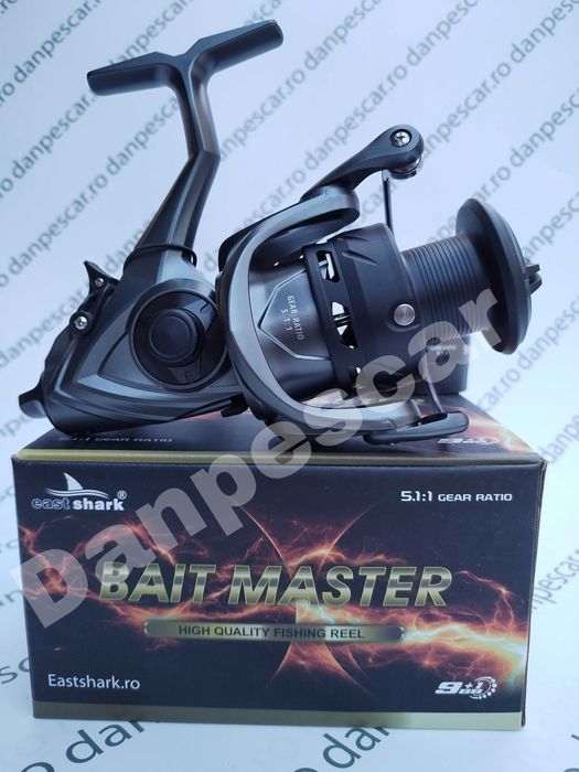 Mulineta Crap EastShark BAIT MASTER 5000 cu BAITRUNNER 0,28mm/185m