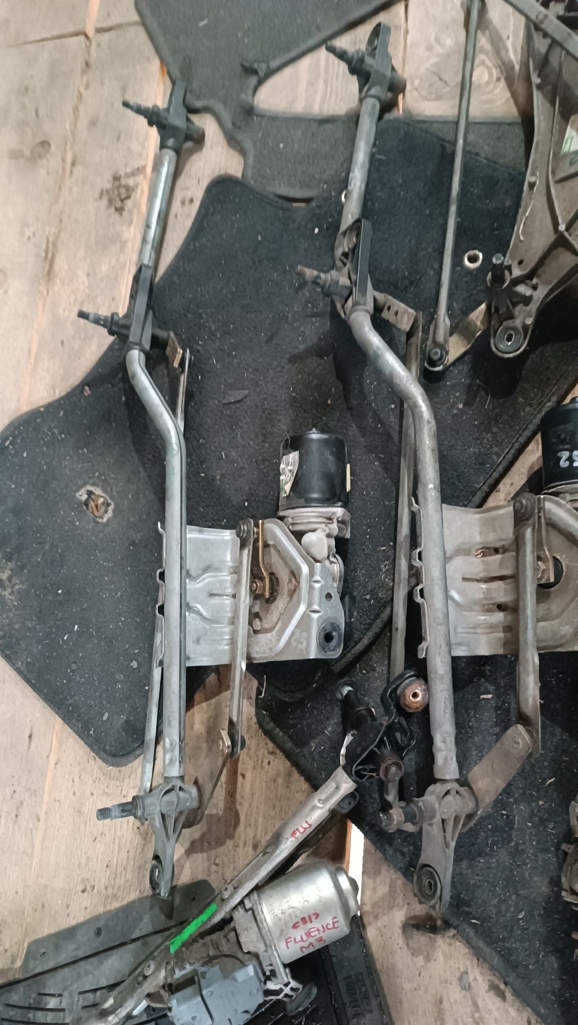Ansamblu ștergătoare Megane2 Clio3 Scenic2 Fluence Megane3 Laguna2