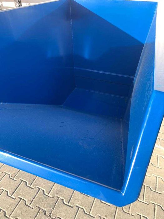 Stivuitor – Container autobasculant AMC 1100 Eco/1100 litri/1700 kg