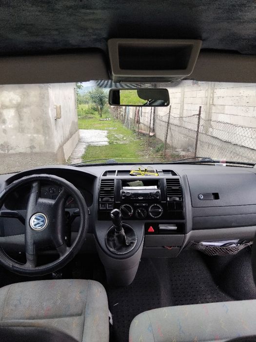 Vand t5 1.9 tdi in stare buna
