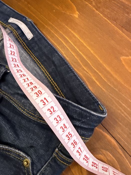 Дамски дънки размер М Zara