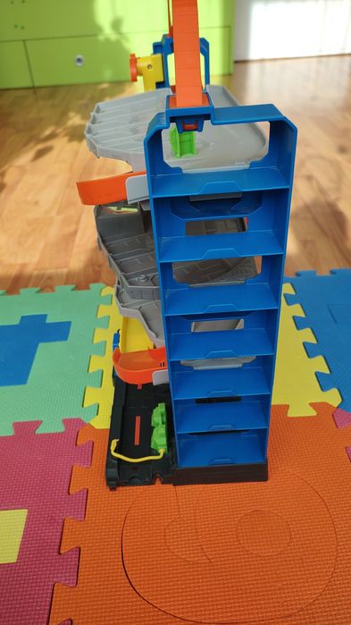 Parcare hot wheels