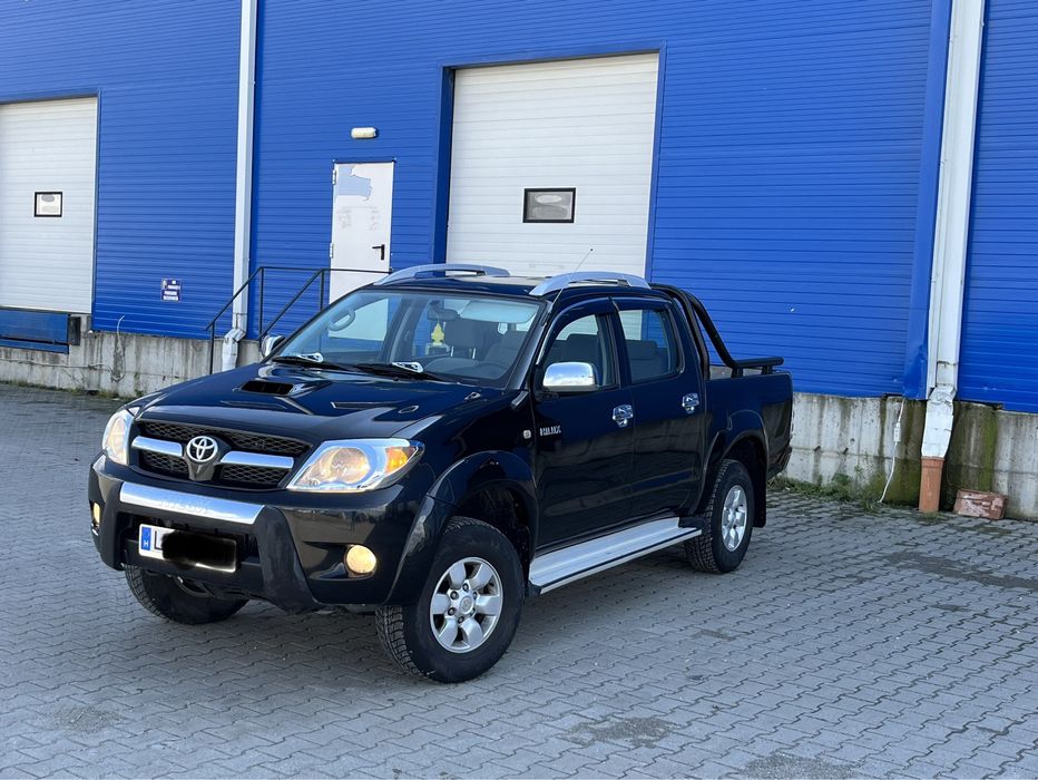 -Toyota Hilux 2.5 120 CP-
