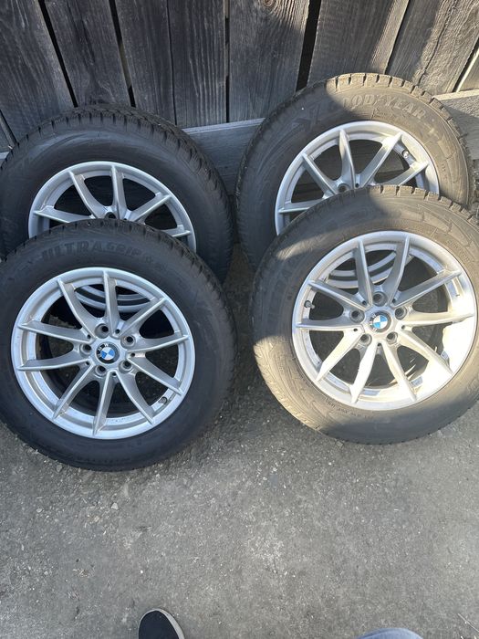 Jante originale BMW cu cauciuri de iarna GoodYear 205/60R16