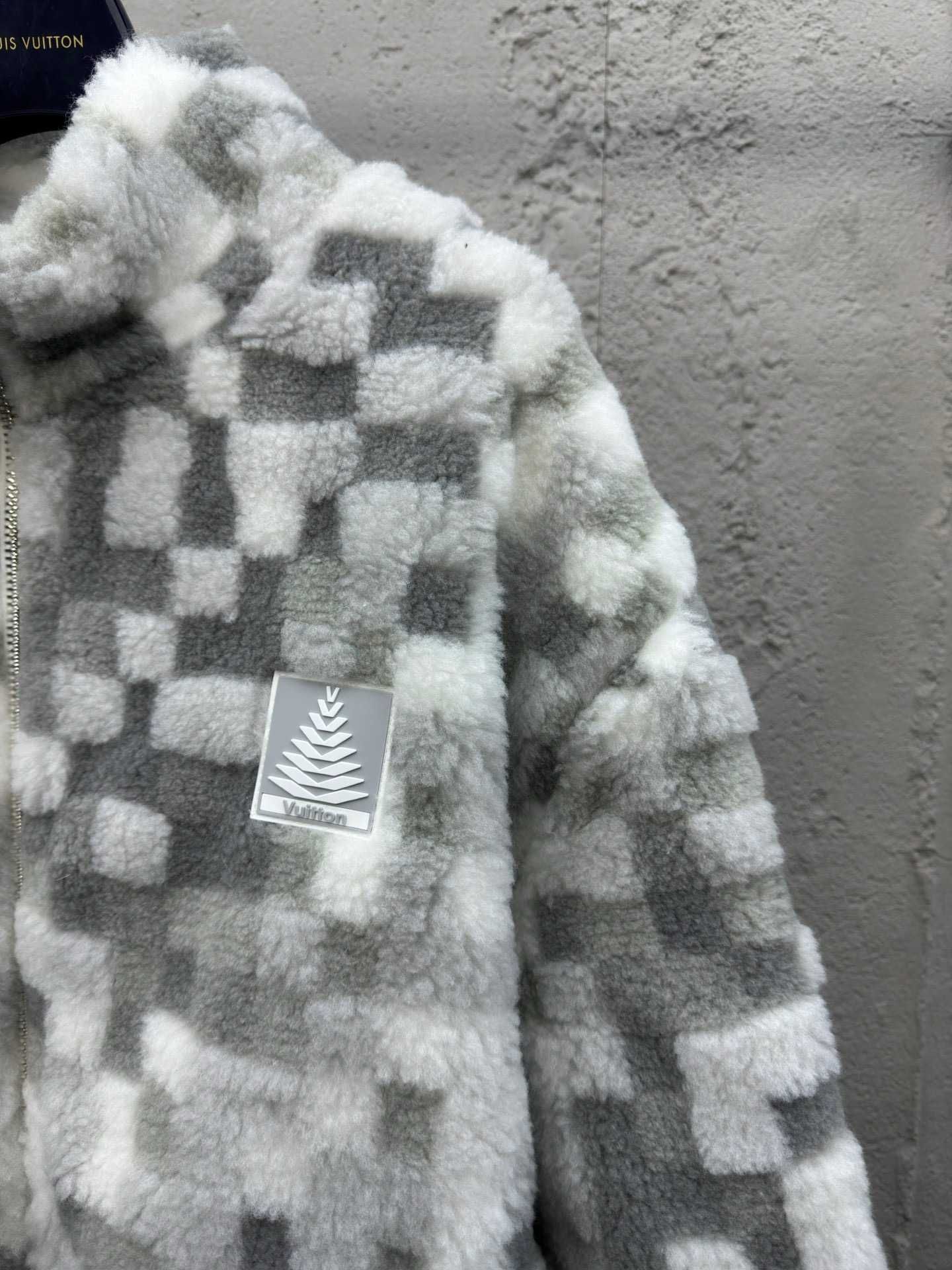 Hanorac Louis Vuitton Premium