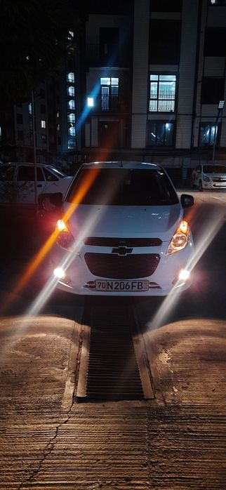 Mazza qilib minadigan moshina