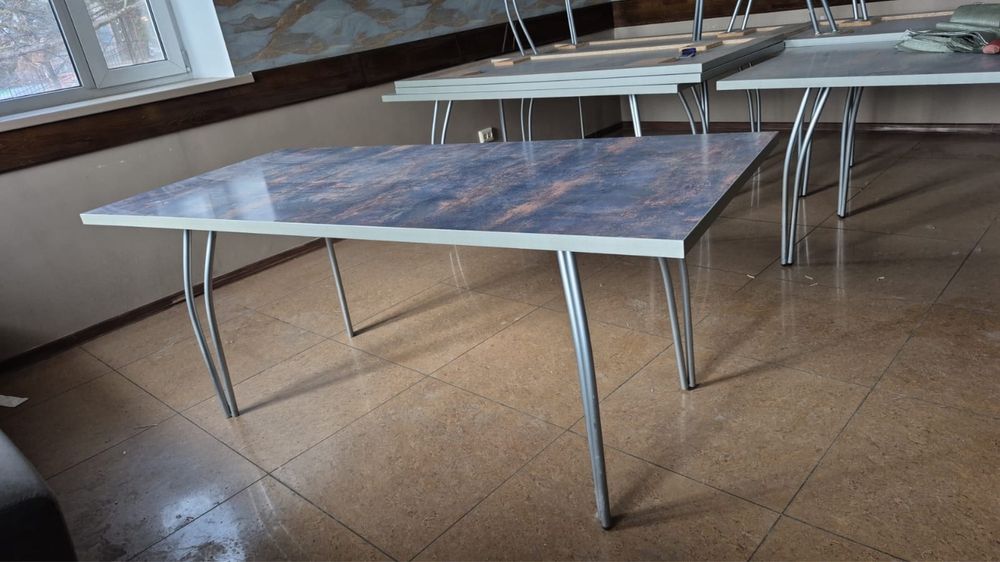 Срочно Продам столы