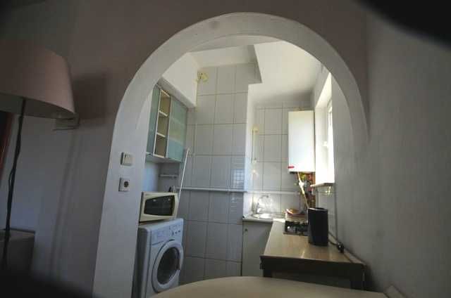 studio cochet,centrala proprie,zona Horei-Protv