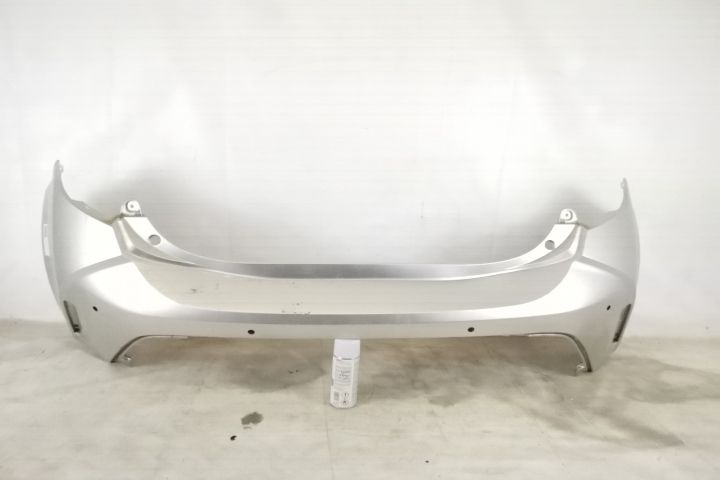 Оригинална задна броня със сензори в добро състояние Тойота Корола / T