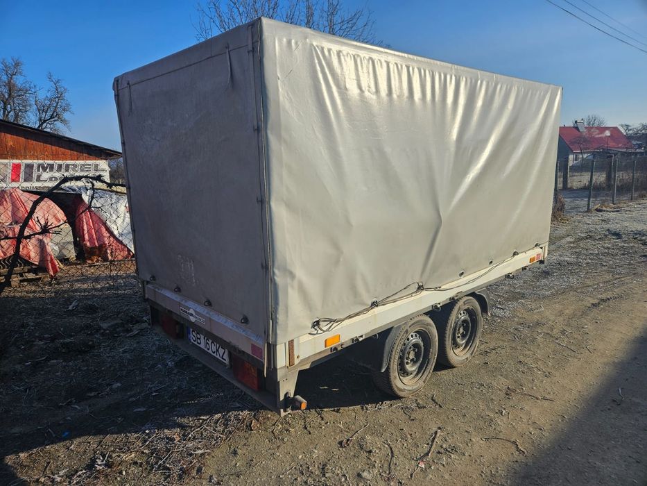 Remorca HUMBAUR 2 Tone