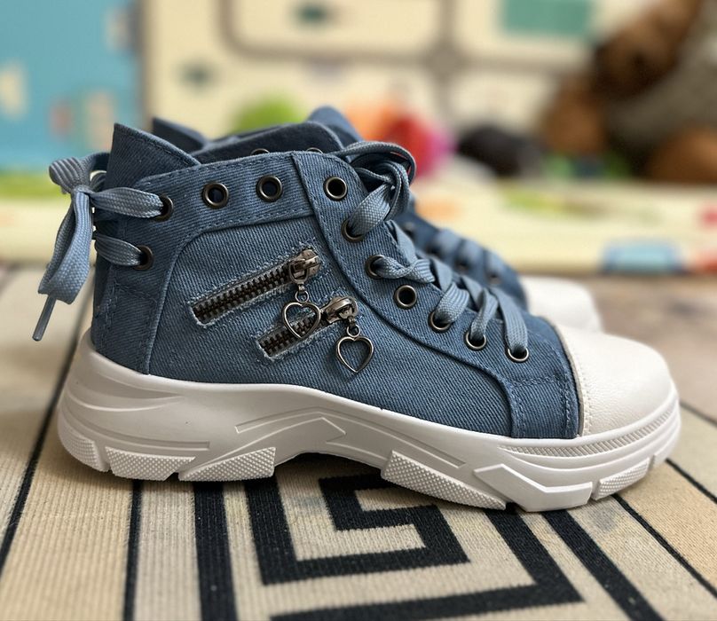 Новые джинсовые кеды