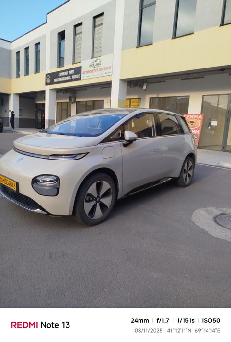 Wuling Cloud Yangi avtomobili