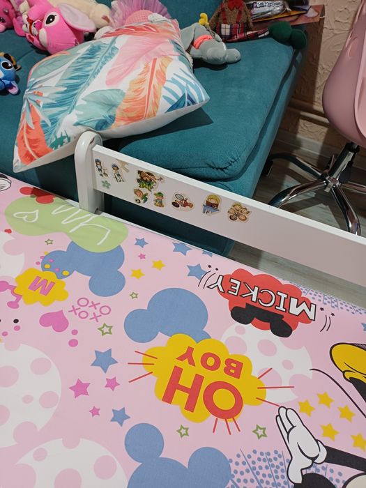 Vând pat copii junior,ptr camera copilului