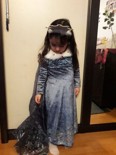 Rochita/ Rochie printesa Elsa Frozen NOUA cu blanita 3, 4, 5, 6 ani